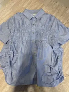 アングリッド　ストライプ 半袖シャーリングシャツ