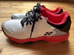 YONEX テニスシューズ ホワイト/レッド　パワークッション105