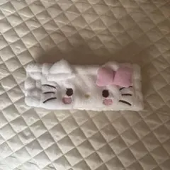 キティちゃんヘアバンド