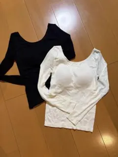 ユニクロ　プリンセスタムタム　エクストラウォーム　ブラTシャツ