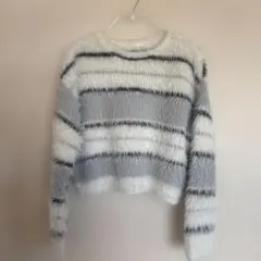 ホワイトグレー ストライプ ニットセーター Sサイズ
