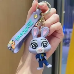 大人気❣️ズートピア ジュディキーホルダー ストラップ - メルカリ
