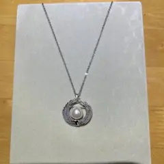 シルバーネックレス　パールトップ
