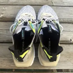 NIKE WORLDWIDE スニーカー ホワイト ネオンカラー
