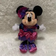 ミニーマウス ぬいぐるみ ストラップ付き