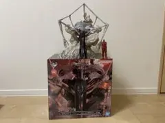 一番くじ　進撃の巨人　ラストワン　終尾の巨人　地鳴らしフィギュア1体付き