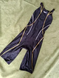 Speedo スピード FINA認証競泳用水着 黒/赤/青 - メルカリ