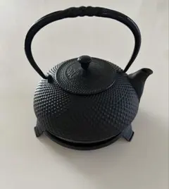 奥州南部鉄瓶 小あられ 鍋敷セット - メルカリ