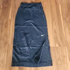 Nike ブラック タイトスカートのサムネイル