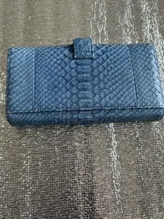ネイビー パイソン皮三つ折り財布