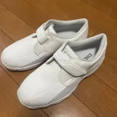 ナースシューズ　asics 介護用シューズ 室内用 22.0cmのサムネイル
