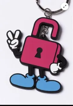 vault room キーホルダー 3個セット Vaultroom KEY CHAIN 3点セット 2025年最新】ボルトルーム