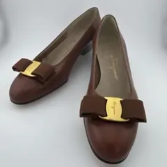 Salvatore Ferragamo パンプス ブラウン 5C ヴァラ 極美品