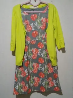 Laura Ashley＊膝丈ワンピースおまけ付