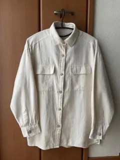 ★最終価格★【試着のみ】ボタン付き長袖シャツ