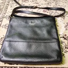 即日発送　kate spade シボ革　ショルダーバッグ 黒　斜めがけ