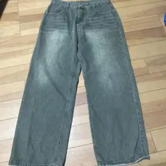 緑　バギーデニムパンツ　フェード加工