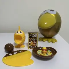 金のキョロメダル缶 新品 未開封 非売品 ノベルティ おもちゃの