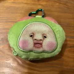 新品未使用！こびとづかん カラビナ付きミニフェイスポーチ　スモモノウチ