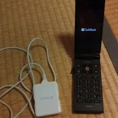 京セラDIGNO黒501KCソフトバンクガラケー充電器付き