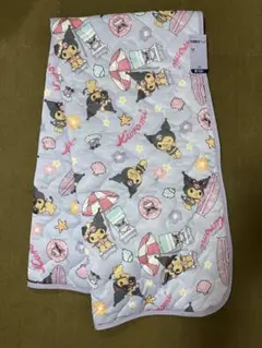 【新品タグ付き】サンリオ 日焼けクロミ 冷感敷きパッド シングルサイズのサムネイル