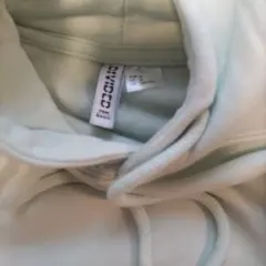 DIVIDED ミントグリーン フード付きパーカー