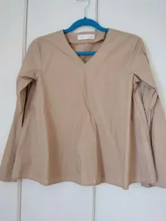 シャツ トップス ロングスリーブ 長袖 Vネック カットソー