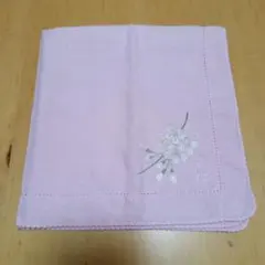 リネン製ピンクハンカチ