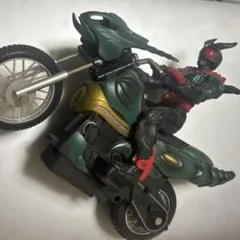 仮面ライダーギルス ギルスレイダー　セット