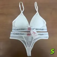 Item thumbnail for item ffd440db-52b0-42fe-8c75-86df71b76c7b