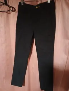 ワークマン製Fieldcore スリムフィット 黒ストレッチパンツ