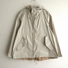 DoCLASSE ドゥクラッセ　二重織 リバーシブルパーカーのサムネイル