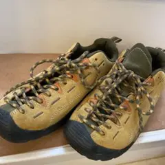 KEEN ジャスパー スニーカー　イエロー26.0