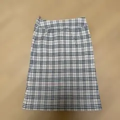 美品BURBERRY ノバチェック柄タイトスカート 38