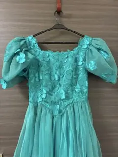 期間限定お値下げ中1月末まで　豪華なターコイズドレス