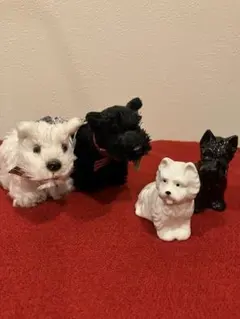 犬の置物・キーホルダーセット（白・黒）