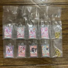 アイカツ　ガチャガチャ　2点セット