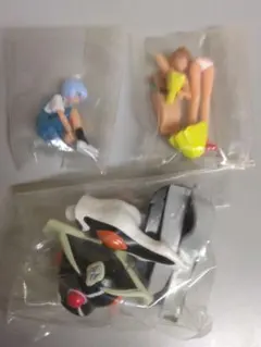 新世紀エヴァンゲリオン　HGフィギュア3点セット　アスカ　レイ　サキエル未開封品