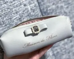 【本日限定】Maison de Fleur パールビジュー合成リボンロングポーチ