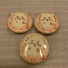 ちいかわもぐもぐ本舗　川越店限定缶バッジ　シーサー3点セット