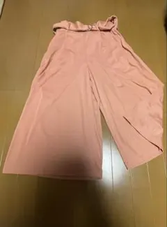 美品！ユニクロ　ガウチョパンツ サーモンピンク　Sサイズ