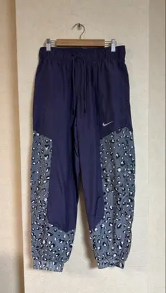 Nike ジョガーパンツ