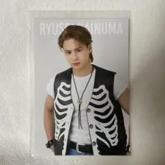 Item thumbnail for item 82c799ff-8282-464c-8b27-a5fe0ffb7029