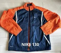 NIKE ジャンバー　XS（130センチ）