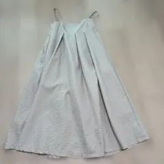 キャミワンピース ライトグレー フレアシルエット　ジャガード