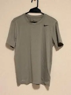 Nike Dri-FIT グレー Tシャツ M
