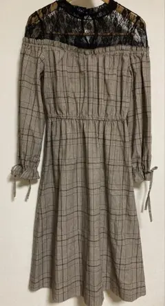 Mouth Valley オフショルダー ワンピース