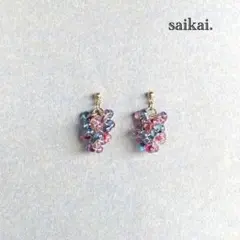 [1066]ぷっくりチェコガラスの房ピアス ブルー ピンク ハンドメイド