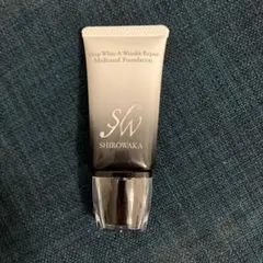 シロワカ ディープホワイト＆リンクルリペア メディケイティッドファンデーション