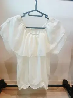 VANITY VANILLA ホワイト フリル付き 半袖トップス